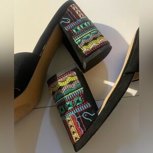 Eloquii Black Mules Size 8 Medium with Decorative Embroidered Block Heels NWOT